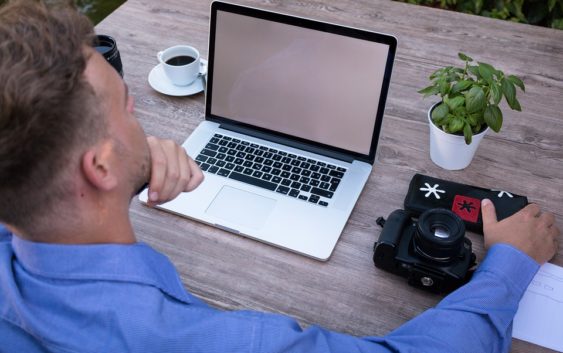 Chcete si půjčit? Víme, co při výběru půjčky sledovat