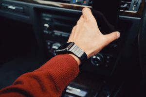 Věděli jste, že existují chytré hodinky, které není třeba nabíjet?